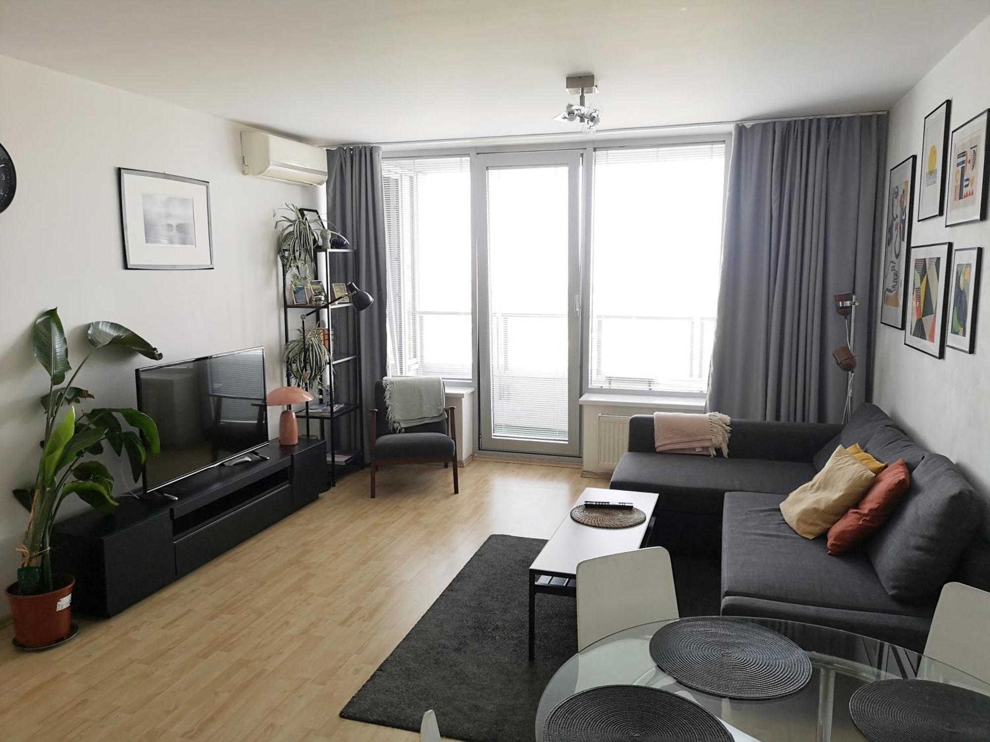 Sunny Free Parking Beauty Balcony View, 3 Towers Apartmán *